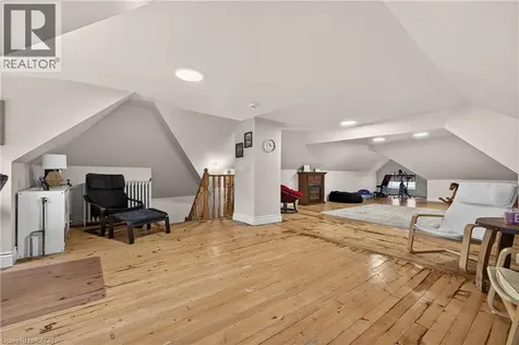 30 Mill Street East Milverton ON N0K 1M0