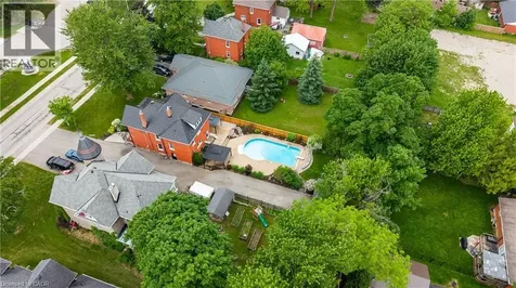 30 Mill Street East Milverton ON N0K 1M0