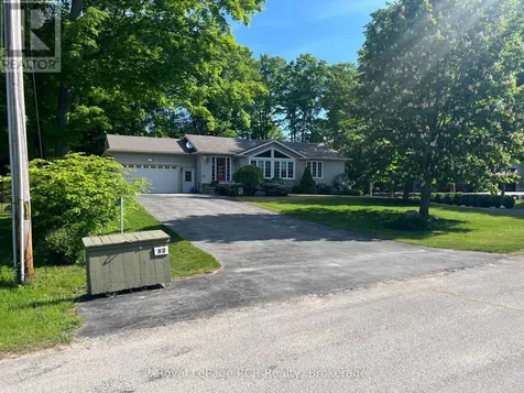 14 Frederick Street South Bruce Peninsula ON N0H 2G0