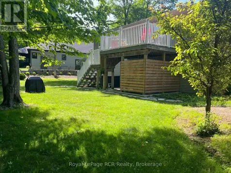 14 Frederick Street South Bruce Peninsula ON N0H 2G0