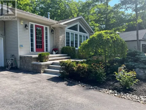 14 Frederick Street South Bruce Peninsula ON N0H 2G0