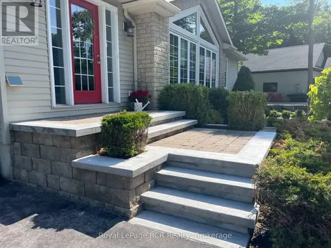 14 Frederick Street South Bruce Peninsula ON N0H 2G0