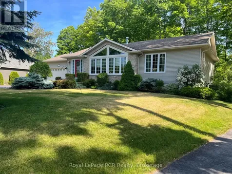 14 Frederick Street South Bruce Peninsula ON N0H 2G0