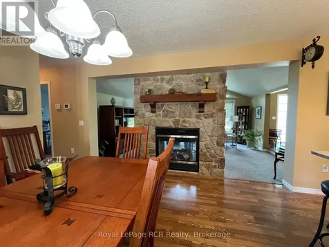 14 Frederick Street South Bruce Peninsula ON N0H 2G0