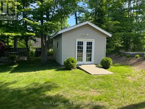 14 Frederick Street South Bruce Peninsula ON N0H 2G0