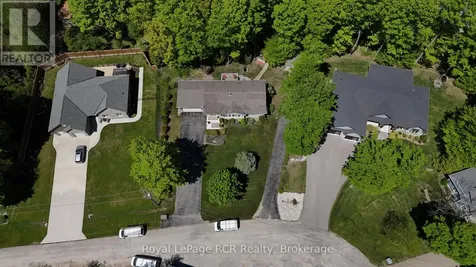 14 Frederick Street South Bruce Peninsula ON N0H 2G0