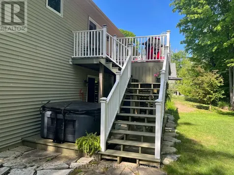 14 Frederick Street South Bruce Peninsula ON N0H 2G0