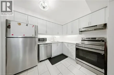 33 Tara Park Crescent Brampton ON L6V 3E3