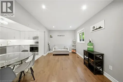 33 Tara Park Crescent Brampton ON L6V 3E3