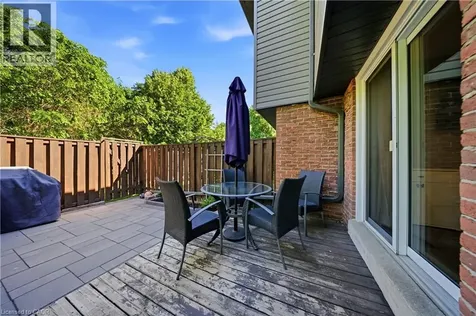33 Tara Park Crescent Brampton ON L6V 3E3