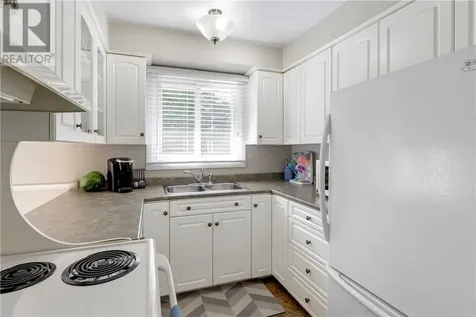 582 Westmount Avenue Sudbury ON P3A 1B4