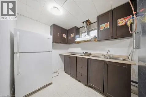 2637 Altadena Court Mississauga ON L5K 1G1