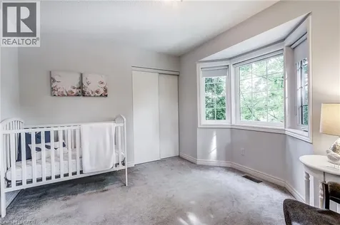 1749 Creek Way Burlington ON L7L 7E1
