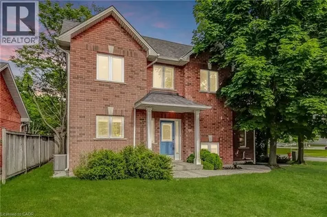 1749 Creek Way Burlington ON L7L 7E1
