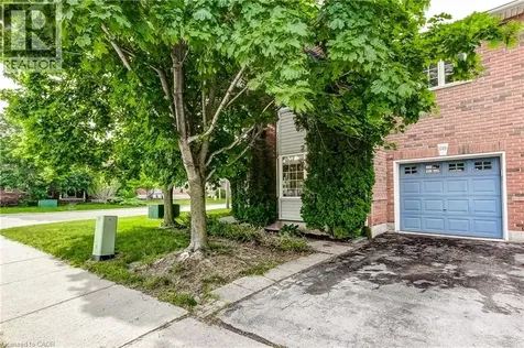 1749 Creek Way Burlington ON L7L 7E1