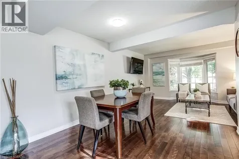 1749 Creek Way Burlington ON L7L 7E1