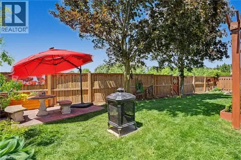 4566 Cedarbrook Lane Beamsville ON L0R 1B5
