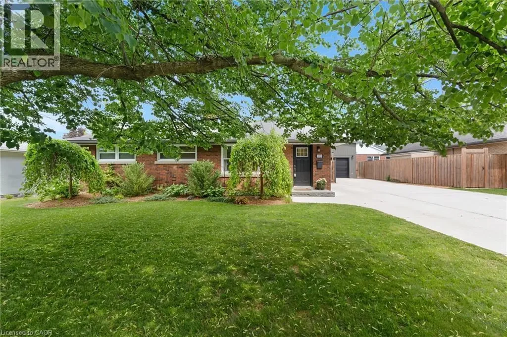1023 Rose Street Cambridge ON N3H 2G5