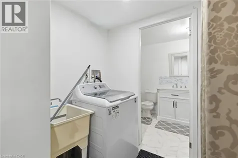 126 Dinison Crescent Kitchener ON N2E 2V2