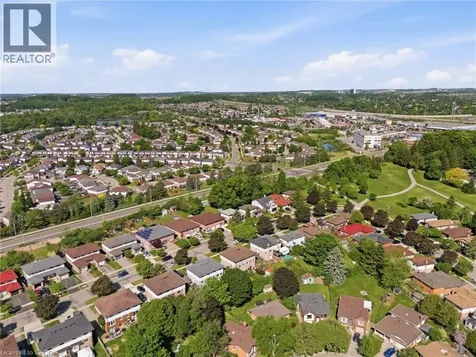 126 Dinison Crescent Kitchener ON N2E 2V2