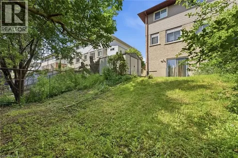 126 Dinison Crescent Kitchener ON N2E 2V2