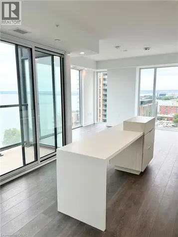 370 Martha Street Burlington ON L7R 0G9