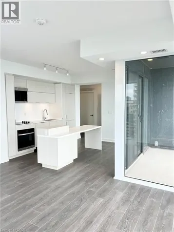 370 Martha Street Burlington ON L7R 0G9