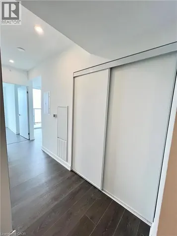 370 Martha Street Burlington ON L7R 0G9