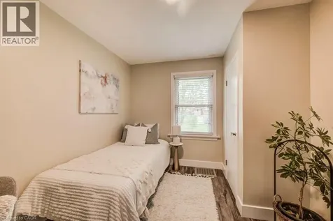24 Belmont Avenue East Kitchener ON N2M 4B9