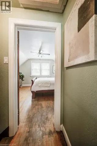 24 Belmont Avenue East Kitchener ON N2M 4B9