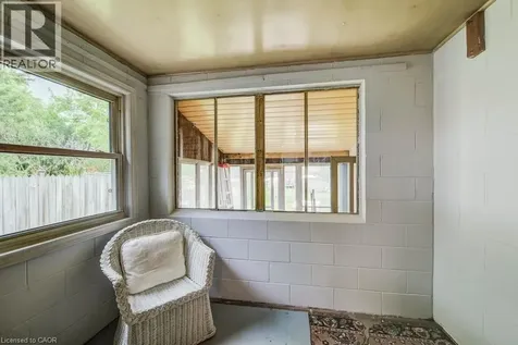 24 Belmont Avenue East Kitchener ON N2M 4B9