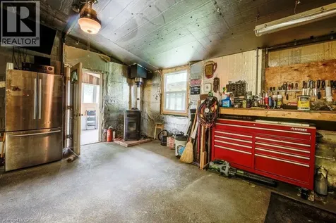24 Belmont Avenue East Kitchener ON N2M 4B9