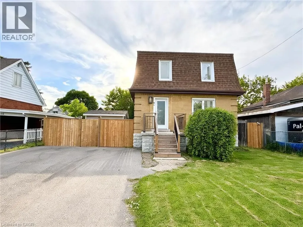 94 Howard Avenue Hamilton ON L9A 2W5
