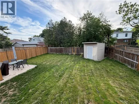 94 Howard Avenue Hamilton ON L9A 2W5