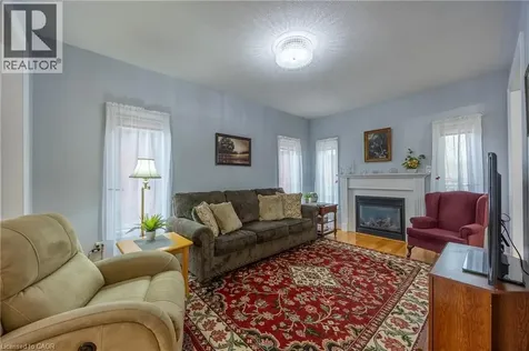 21 Kelly Drive Port Dover ON N0A 1N5