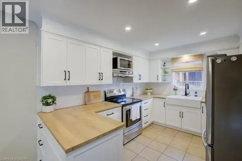 57 Robertson Crescent Kitchener ON N2R 1E2