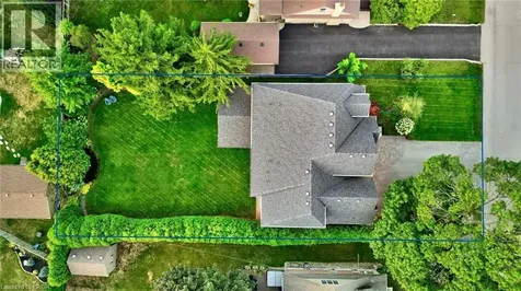647 Cedar Avenue Burlington ON L7T 2R4