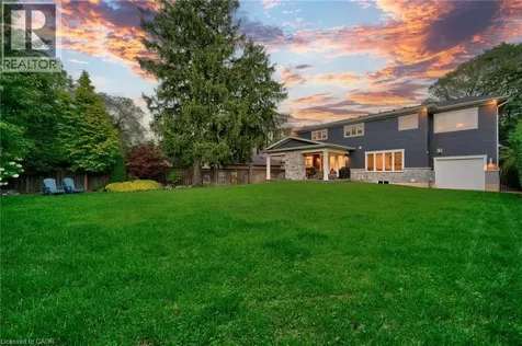 647 Cedar Avenue Burlington ON L7T 2R4