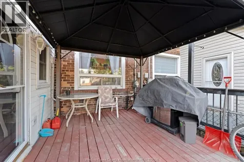 1263 Monmouth Windsor ON N8Y 3M2