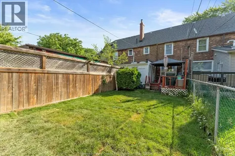 1263 Monmouth Windsor ON N8Y 3M2