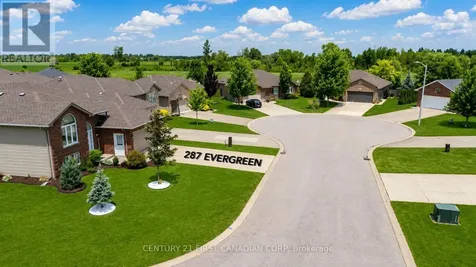 287 Evergreen Trail Petrolia ON N0N 1R0