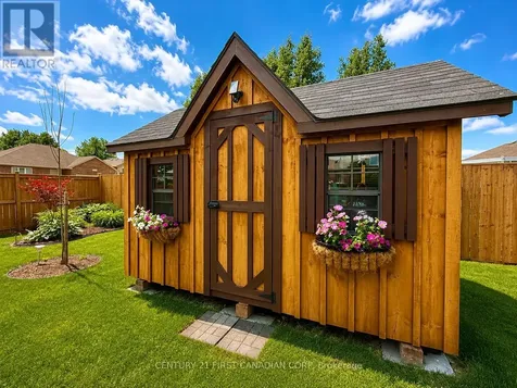 287 Evergreen Trail Petrolia ON N0N 1R0