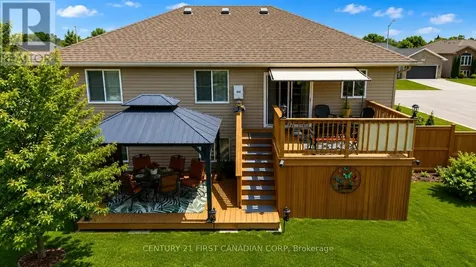 287 Evergreen Trail Petrolia ON N0N 1R0