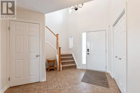 18 Peach Tree Boulevard St. Thomas ON N5R 1L2