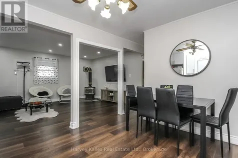 27 Peel Street Penetanguishene ON L9M 1A5