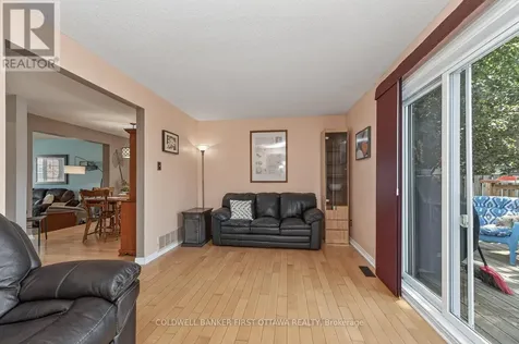 1528 Brookmill Lane Ottawa ON K1B 5G4