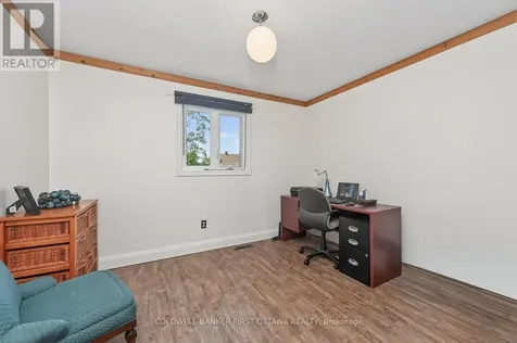 1528 Brookmill Lane Ottawa ON K1B 5G4