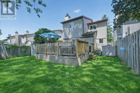 1528 Brookmill Lane Ottawa ON K1B 5G4