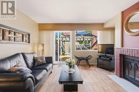 255 Bruyere Street Ottawa ON K1N 5E5