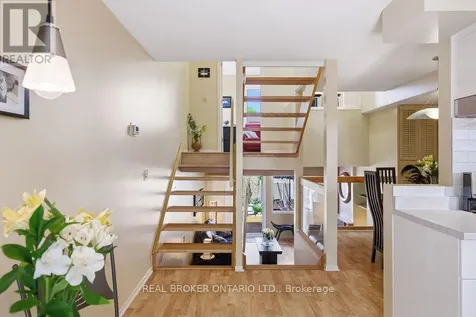 255 Bruyere Street Ottawa ON K1N 5E5